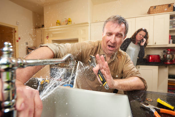 Best Sewage cleanup and water damage restoration  in Orosi, CA